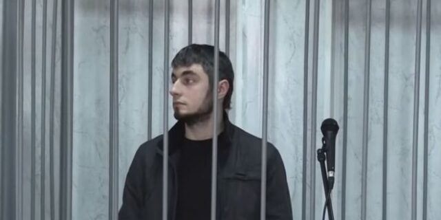Κάθειρξη 14 ετών στον “απατημένο” Ρώσο που έκοψε τα χέρια της γυναίκας του με τσεκούρι