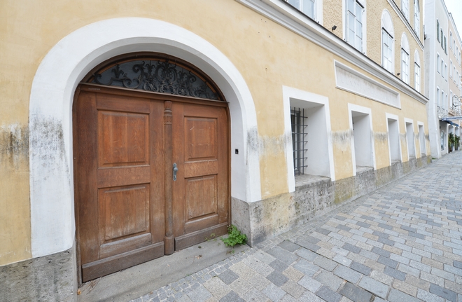 Το σπίτι όπου γεννήθηκε ο Χίτλερ, η απαλλοτρίωσή του και οι απαιτήσεις της ιδιοκτήτριας
