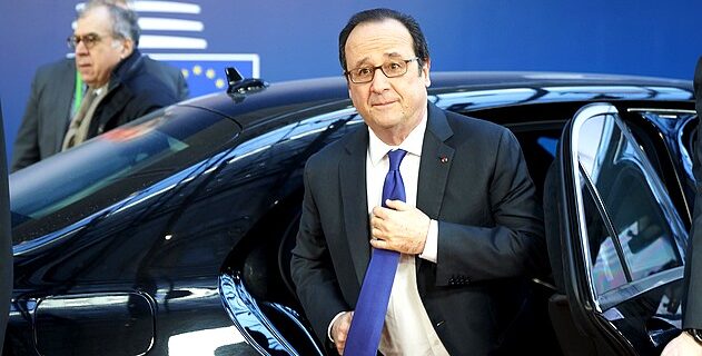 Ολάντ: “Ερχομαι να χαιρετίσω την επιτυχία της Ελλάδας”