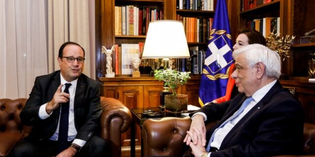 Ολάντ: Ιστορικό το τηλεφώνημα Παυλόπουλου το 2015 – Κράτησε την Ελλάδα στο ευρώ