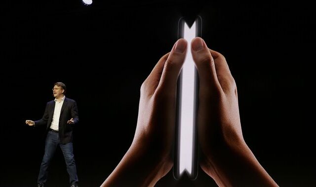 Infinity Flex: Αυτό είναι το νέο smartphone της Samsung που διπλώνει
