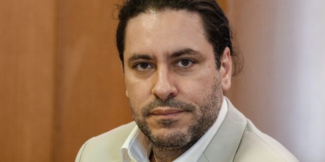 Κουρμούσης: Το ιδιωτικό χρέος είναι εφάμιλλο του δημοσίου