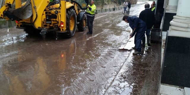 Μικροπροβλήματα στη Λέσβο από την έντονη βροχή