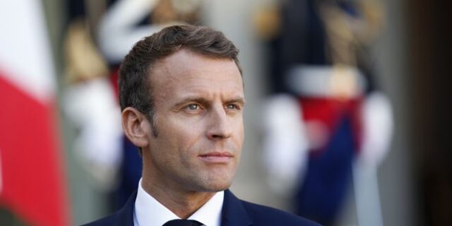 Η “Μεγάλη Εθνική Συζήτηση” τελευταία ελπίδα του Μακρόν για να ηρεμήσει τα κίτρινα γιλέκα