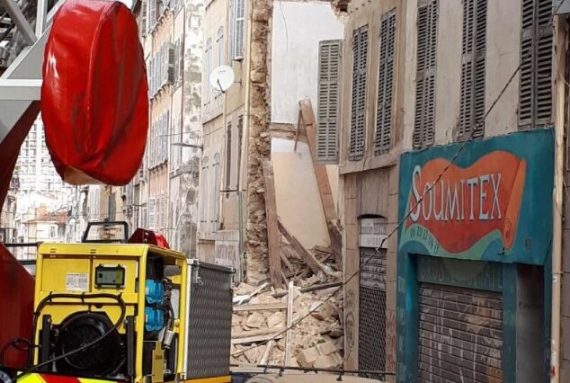 Κατέρρευσε κτίριο στην Μασσαλία