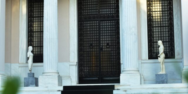 Πηγές ΣΥΡΙΖΑ: Η ΝΔ θέλει συνταγματοποίηση του ακραίου νεοφιλελευθερισμού