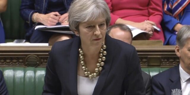 Η δραματική έκκληση της Μέι στη Βουλή και οι τρεις επιλογές για το Brexit