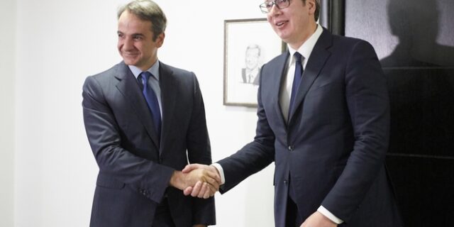 Μητσοτάκης σε Βούτσιτς: “Η Ελλάδα θέλει τη Σερβία μέλος της ΕΕ”