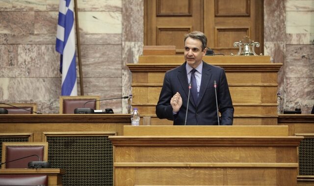 Η πρόταση της ΝΔ για την Αναθεώρηση και πυρά κατά ΣΥΡΙΖΑ για ιδεοληψία