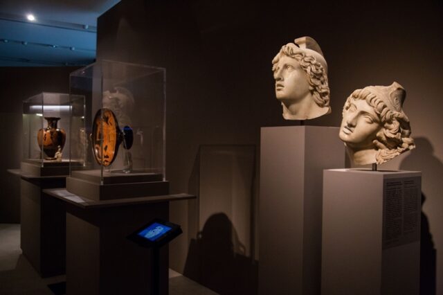 Μουσείο Ακρόπολης: Πάνω από 13 εκατ. επισκέπτες στα 9 χρόνια λειτουργίας του
