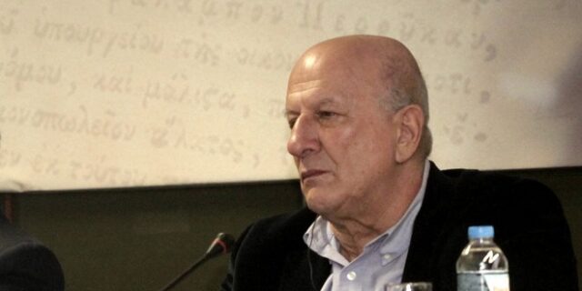Πανούτσος: Το δημόσιο έχει δεινοσαυρικό χαρακτήρα