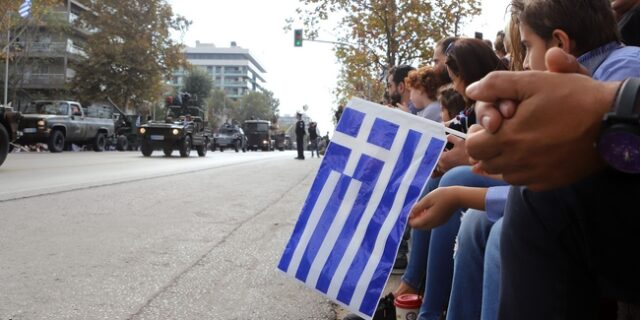 Εργάζεσαι την 28η Οκτωβρίου; Δες τι δικαιούσαι