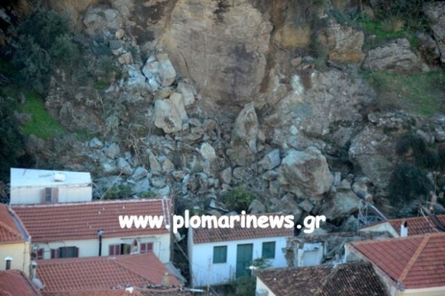 Πλωμάρι: Νύχτα τρόμου από κατολισθήσεις βράχων – Έπεσε τοίχος σπιτιού