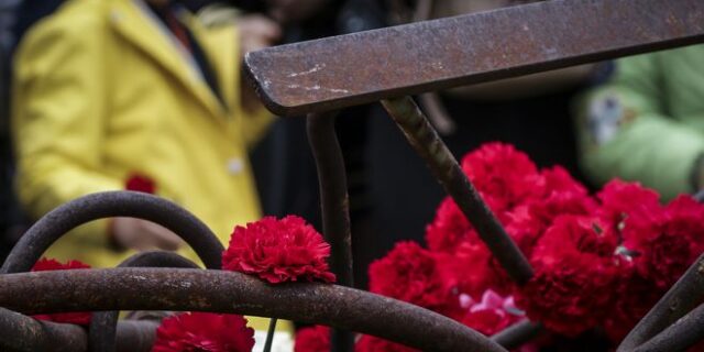 Το Πολυτεχνείο στο ξένο Τύπο: Μια επίσκεψη που έμοιαζε με “καλοστημένο θέατρο”