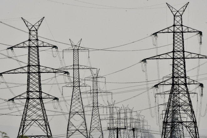 ΔΕΔΔΗΕ: Πλήρης αποκατάσταση της ηλεκτροδότησης του Πόρου