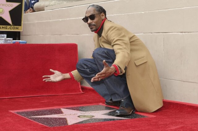Ο Snoop Dogg απέκτησε αστέρι στη Λεωφόρο της Δόξας και ευχαρίστησε τον εαυτό του