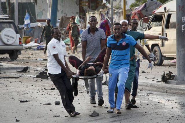 Σομαλία: Έκρηξη παγιδευμένου αυτοκίνητου – Τουλάχιστον 13 νεκροί