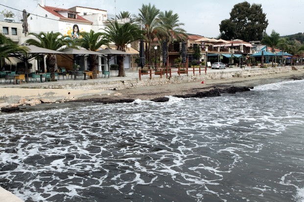 Τα 5στερα ξενοδοχεία, η τουριστική και η… άλλη Ελλάδα