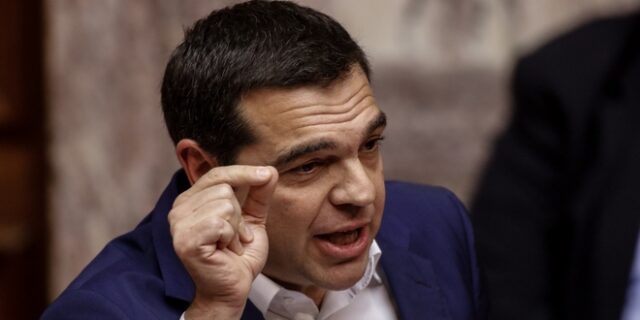 Τσίπρας σε Σημίτη: Ιδιοκτήτης της εξουσίας είναι ο ελληνικός λαός