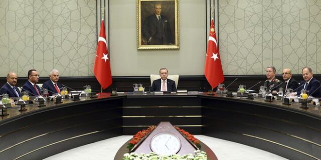 Μήνυμα Ερντογάν σε Τσίπρα λίγο πριν την επίσκεψη: Να εκδώσετε τους οκτώ τρομοκράτες