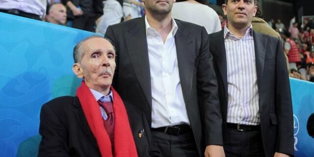 Κ. Αγγελόπουλος: Το μόνο που θέλουν οι γιοι μου είναι να βάλουν χέρι στην περιουσία μου