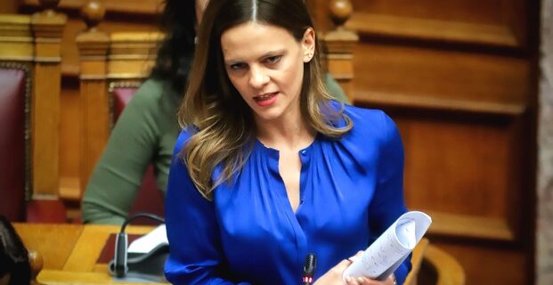 Αχτσιόγλου: Η ρύθμιση των 120 δόσεων προχωράει κανονικά