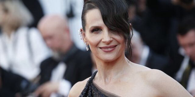 Η Ζιλιέτ Μπινός πρόεδρος της επιτροπής της 69ης Μπερλινάλε