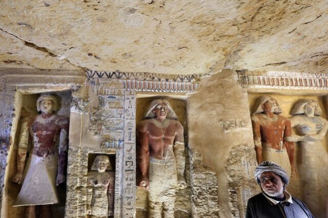 Αίγυπτος: Ανακαλύφθηκε “άθικτος” τάφος ιερέα 4.400 χρόνων