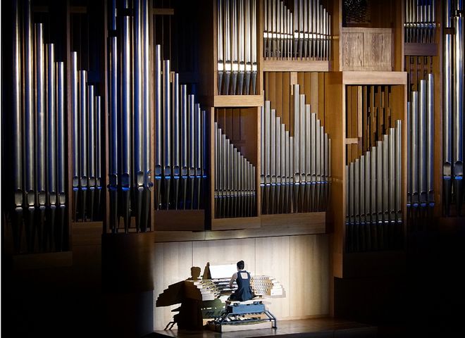 Χριστούγεννα στο Μέγαρο Μουσικής: 25 Xρόνια Εκκλησιαστικό Όργανο