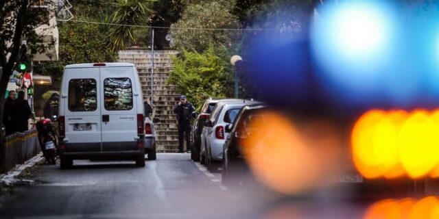 Κολωνάκι: Έκρηξη βόμβας στον Άγιο Διονύσιο – Δεν υπήρξε προειδοποίηση