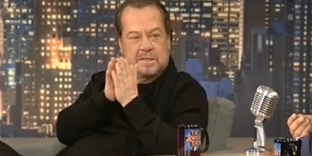 Ο Γιάννης Πάριος αποκαλύπτεται: Τα βράδια μετανιώνω για τα συγγνώμη που δεν είπα