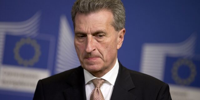 Έτινγκερ: Πιθανή η έγκριση της συμφωνίας για το Brexit εντός Ιανουαρίου