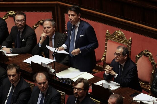 Ιταλία: Εγκρίθηκε ο προϋπολογισμός, ψήφος εμπιστοσύνης στην κυβέρνηση