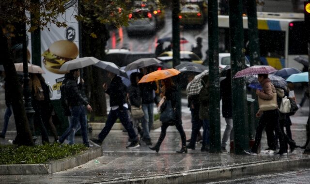 Καιρός: Νέα ψυχρή εισβολή με βροχές και χιόνια – Περισσότεροι από 5.000 κεραυνοί σε λίγες ώρες