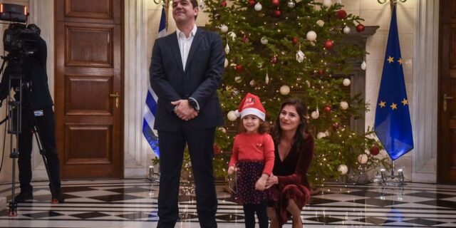 Τα κάλαντα στην πολιτειακή και πολιτική ηγεσία