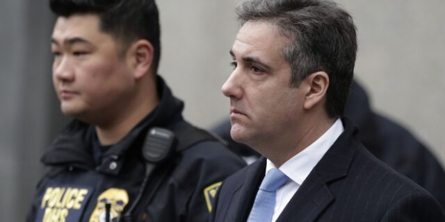 ΗΠΑ: Συνελήφθη ξανά ο Μάικλ Κόεν, πρώην δικηγόρος του προέδρου Τραμπ