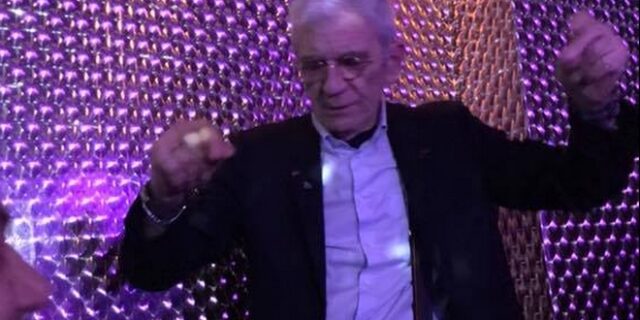 Ο Γιάννης Μπουτάρης τα “έσπασε” σε μπουζούκια στη Θεσσαλονίκη