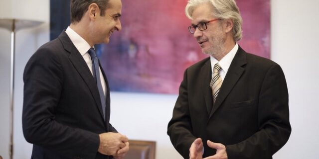 Το Βλαχάκο κατεβάζει υποψήφιο δήμαρχο Πειραιά η ΝΔ