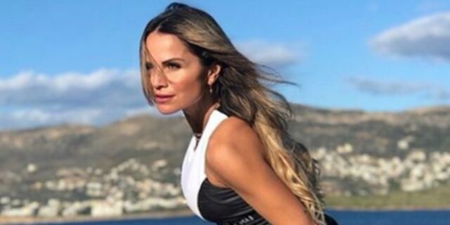 Η “ξεχαρβαλωμένη” πόζα της Σόφης Πασχάλη γίνεται viral