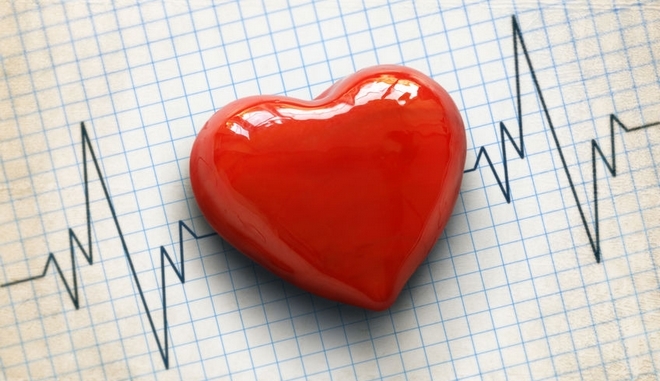 Καύσωνας: Τι πρέπει να κάνουν οι ευπαθείς ομάδες – Γιατί κινδυνεύουν περισσότερο οι καρδιοπαθείς