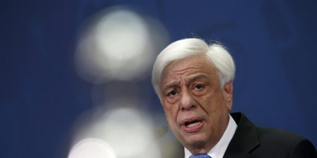 Με τη σύζυγο του Θέμου Αναστασιάδη επικοινώνησε ο Προκόπης Παυλόπουλος