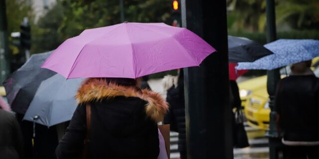 Καιρός: Τοπικές βροχές την Κυριακή – Πού θα είναι πιο έντονα τα φαινόμενα