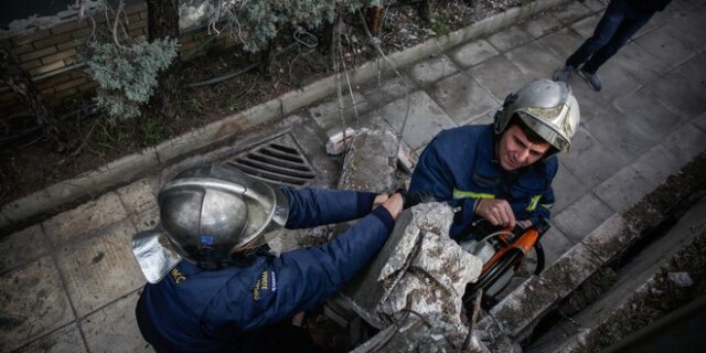 Έκρηξη στον ΣΚΑΪ: “Δεν τρομοκρατούμαστε, θα συνεχίσουμε τη δουλειά μας”