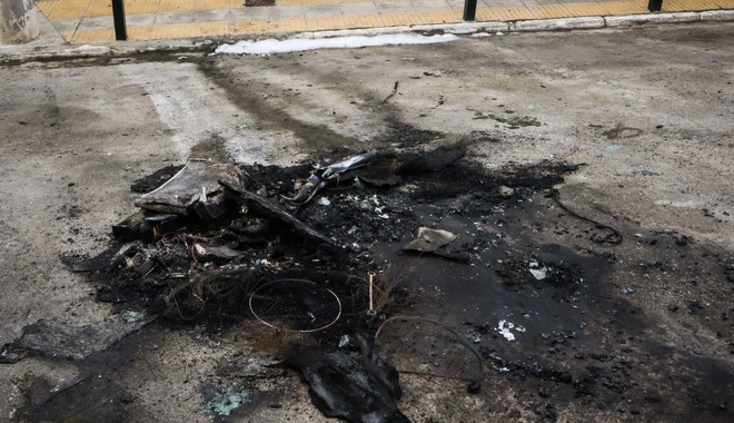Έκρηξη βόμβας στον ΣΚΑΪ: Κλεμμένο πριν έναν μήνα το αυτοκίνητο που εξετάζουν οι Αρχές
