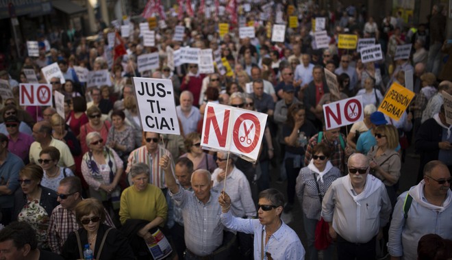Ισπανία: Στους δρόμους οι συνταξιούχοι για “αξιοπρεπείς συντάξεις”