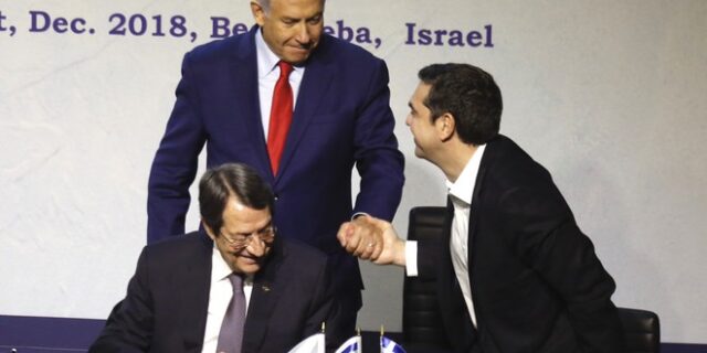 Ο Αναστασιάδης “έχρισε” τον Τσίπρα υπουργό Άμυνας- Η αντίδραση του πρωθυπουργού