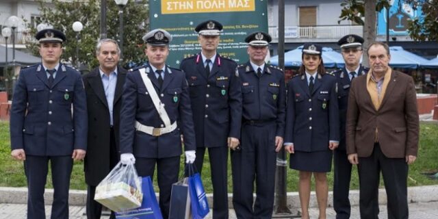 Δώρα από την πολιτική και φυσική ηγεσία της ΕΛ.ΑΣ. στους τροχονόμους