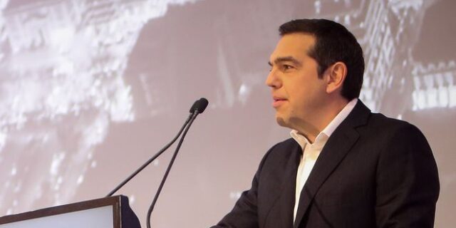 Τσίπρας από Θεσσαλονίκη: Μέτωπο απέναντι στην ακροδεξιά και τον φασισμό