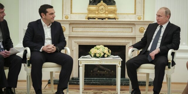 Τσίπρας σε Πούτιν: “Η Ελλάδα γέφυρα μεταξύ ΕΕ και Ρωσίας – Δίκαιη η συμφωνία των Πρεσπών”