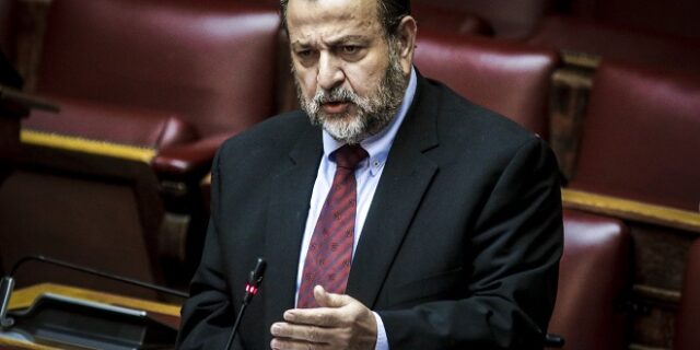 Βασίλης Κεγκέρογλου: Βαθύτατα συντηρητικός ο Μητσοτάκης